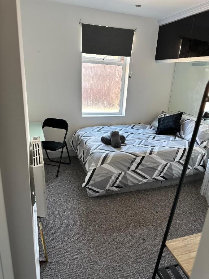 Tiye Estates Short Stay Stoke-on-Trent Ngoại thất bức ảnh